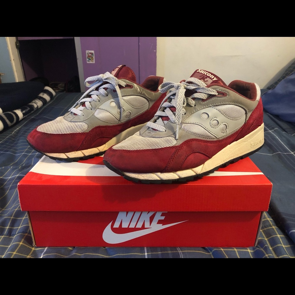 Saucony something